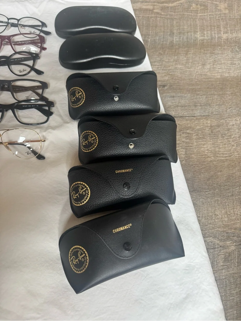 35 Assorted Rayban frames - Picture 4 of 5